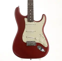 FENDER CLASSIC 60S STRATOCASTER CANDY APPLE RED 2007 USED ALDER BODY W/SOFT CASE