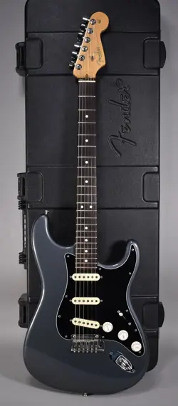 2007 FENDER AMERICAN STANDARD STRATOCASTER CHARCOAL FROST METALLIC W/OHSC