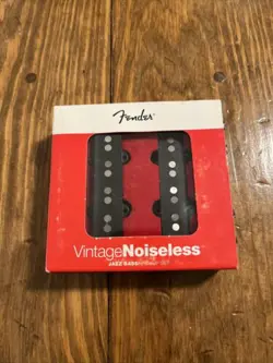 GENUINE FENDER VINTAGE NOISELESS JAZZ/J-BASS ORIGINAL PICKUPS SET, 099-2102-000