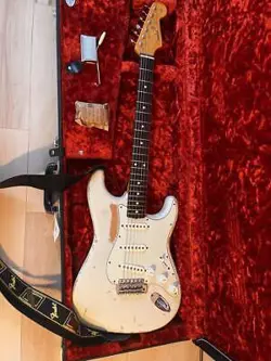 FENDER STRATOCASTER JOHN MAYER SIGNATURE