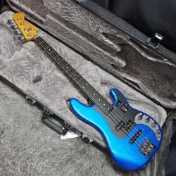 FENDER AMERICAN ULTRA II PRECISION BASS EB NOBLE BLUE