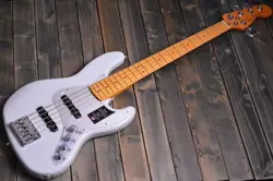 FENDER AMERICAN ULTRA II JAZZ BASS V MAPLE FINGERBOARD   AVALANCHE