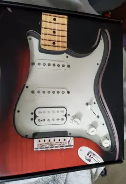 STRATOCASTER PICKGUARD WHITE