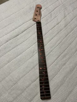 SQUIER FENDER PRECISION BASS NECK ONLY