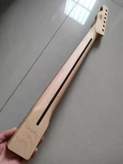 MATTE MAPLE FENDER
