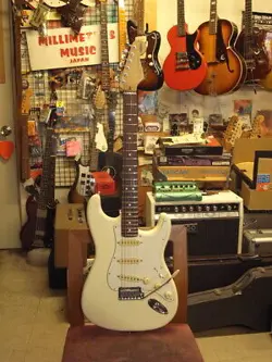 FENDER JEFF BECK STRATOCASTER(2023)