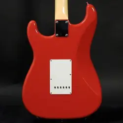 FENDER TRADITIONAL 60S STRATOCASTER   FIESTA RED