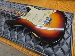 FENDER STRATOCASTER USA VINTAGE 1984 DAN SMITH 2 KNOB