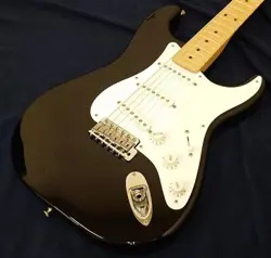 FENDER ERIC CLAPTON STRATOCASTER MAPLE FINGERBOARD, BLACKIE