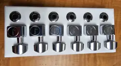 FENDER STANDARD STRATOCASTER/TELECASTER