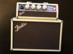 MASTER PORTABLE GUITAR