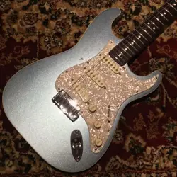 FENDER MADE IN JAPAN MODERN STRATOCASTER #GG6EP