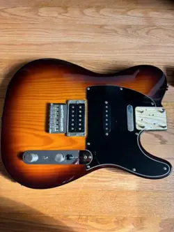 2019 FENDER MODERN