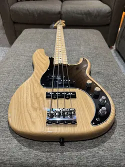 2019 NATURAL ASH/MAPLE
