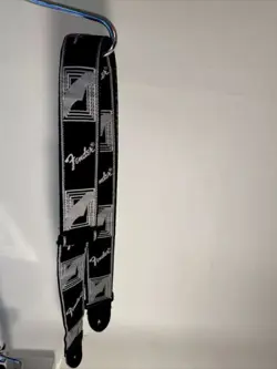 FENDER ADJUSTABLE GUITAR STRAP