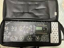 INCLUDED FENDER MUSTANG