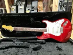 1982-1983 STRATOCASTER