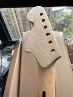 22FRET ROSEWOOD FRETBOARD