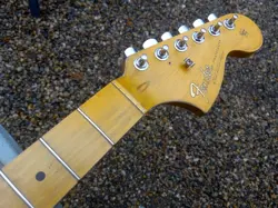 LATE '60S STRATOCASTER
