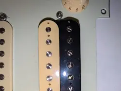 HSS FENDER STRATOCASTER