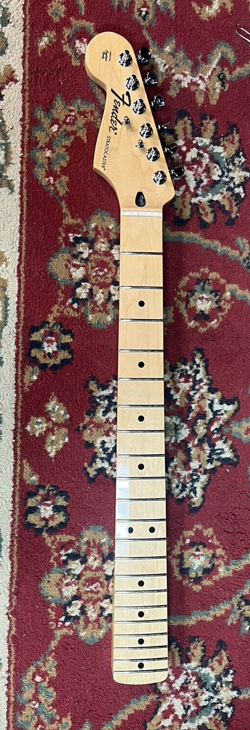 MIM LEFT HANDED FENDER STRAT NECK PLAYER SERIES MAPLE 22 FRET! 9.5