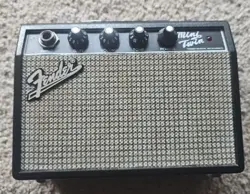 FENDER MINI TWIN PRACTICE GUITAR AMP FOR PARTS
