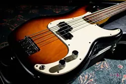 FRETLESS 1995 USED