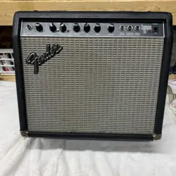 FENDER CHAMPION 110 GUITAR AMPLIFIER