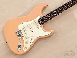2015 FENDER JAPAN EXCLUSIVE CLASSIC ‘60S STRATOCASTER SHELL PINK, MINT CONDITION