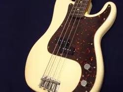 FENDER JAPAN PB62-65 VWH MADE IN JAPAN BASS GUITAR