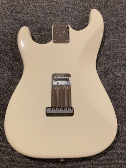 HARDWARE VINTAGE WHITE