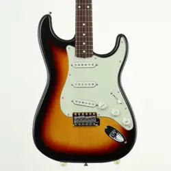 USED FENDER / TRADITIONAL 60S STRATOCASTER 3-COLOR SUNBURST