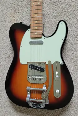 FENDER VINTERA '60S TELECASTER BIGSBY ELECTRIC GUITAR, 3 COLOR SUNBURST, GIG BAG