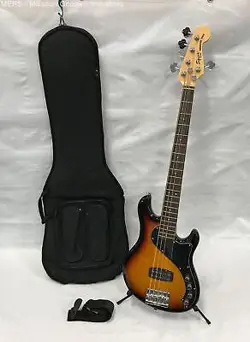 FENDER ELECTRIC DIMENSION BASS GUITAR