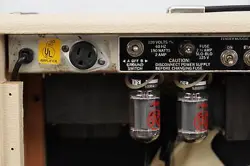 GUITAR AMPLIFIER BLONDE