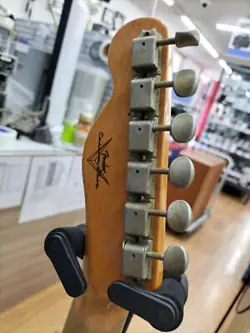 FENDER CUSTOM SHOP LTD 1953 TELECASTER RELIC ELECTRIC GUITAR 697948