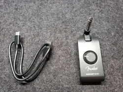 FENDER MUSTANG MICRO HEADPHONE AMP GUITAR RECHARGEABLE WITH CASE - BLACK