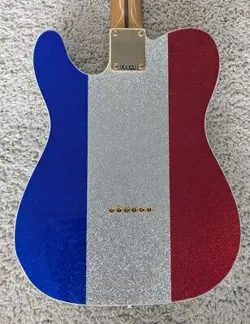 TELECASTER RED