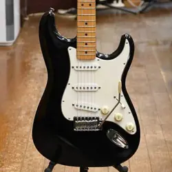 USED FENDER MEXICO STANDARD STRATOCASTER