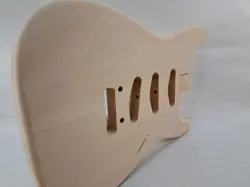 BASSWOOD SSS GUITAR