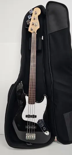 FENDER PLAYER JAZZ BASS BLACK 4-STRING ELECTRIC BASS GUITAR KIT