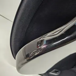 BLACK 4-STRING ELECTRIC