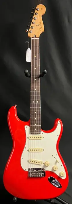 FENDER PLAYER II STRATOCASTER ELECTRIC GUITAR CORAL RED FINISH