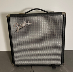 FENDER RUMBLE 15 BASS 120W GUITAR AMPLIFIER - BLACK/SILVER