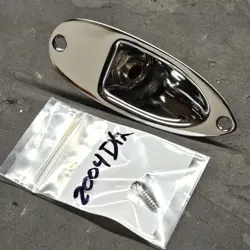 2004 FENDER USA DELUXE STRAT OUTPUT JACK ASSEMBLY W/ SCREWS FOR STRAT USA GUITAR