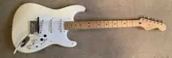 FENDER JIMMIE VAUGHAN TEX MEX STRATOCASTER 1996 OLYMPIC WHITE GUITAR W/ROLAND GK
