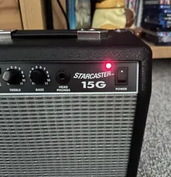 FENDER STARCASTER FENDER 15G GUITAR AMP INPUT 120V-60HZ 28W TYPE PR 357 - TESTED