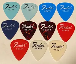 PICKS-70’S FENDER-351-HEAVYRED