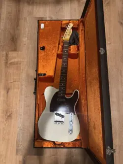 2021 FENDER CUSTOM SHOP '62 REISSUE TELECASTER RELIC PEARL WHITE