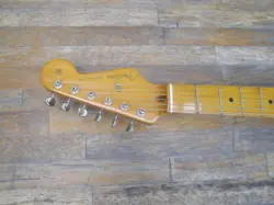 FENDER MEX CLASSIC SERIES 50S STRAT 2TS